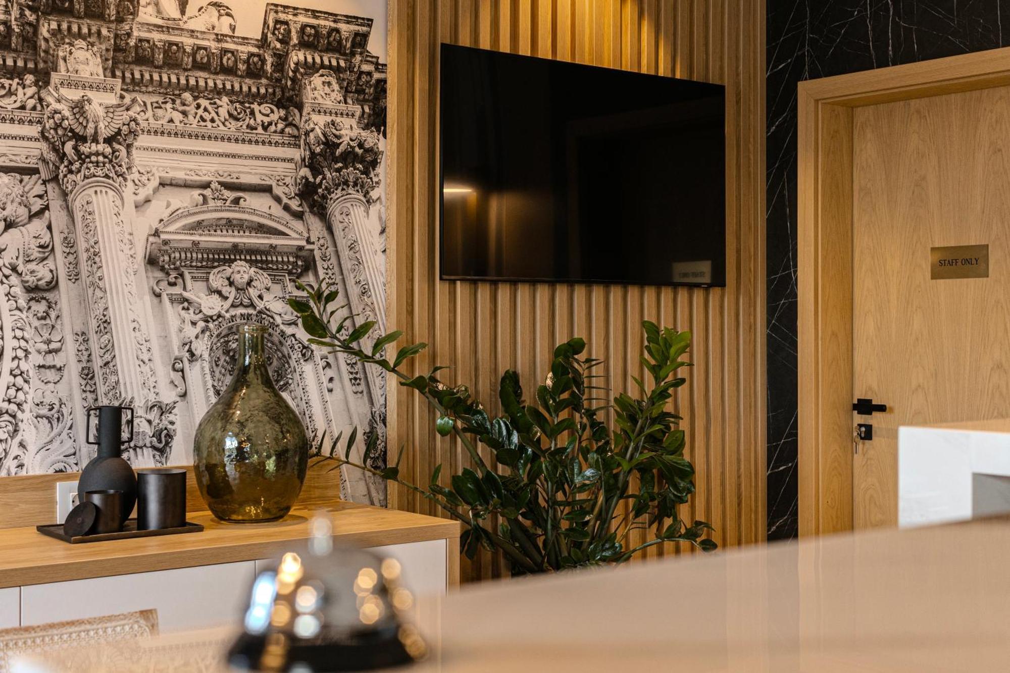 Hotel Branco Timisoara Luaran gambar